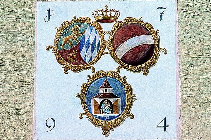 20_Trippelwappen.jpg 