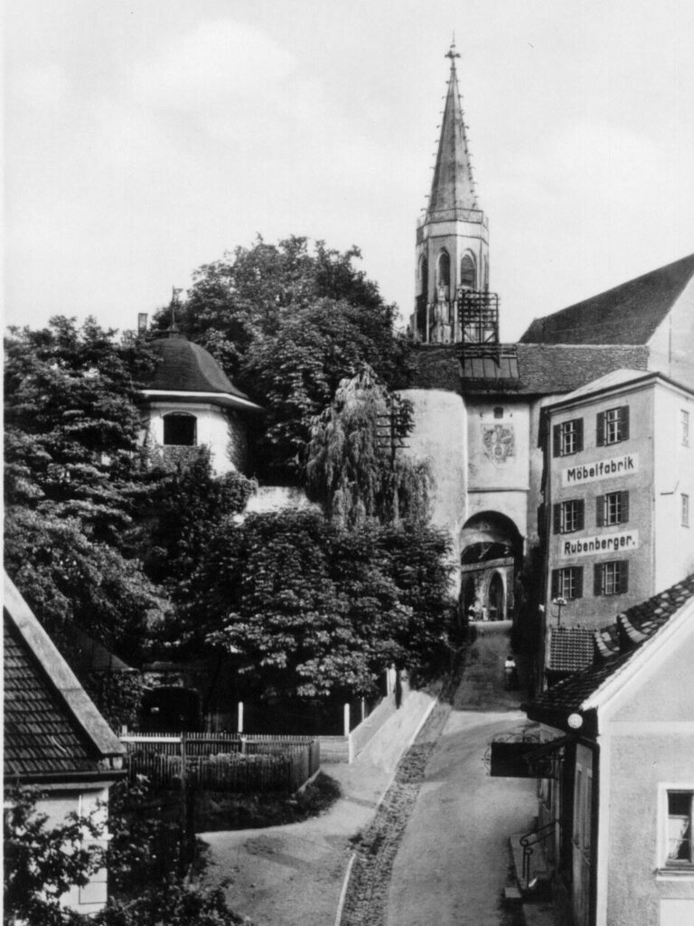 19_LandshuterTor_um1940.jpg