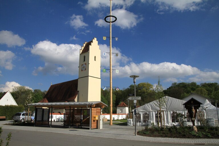 Ortsteil Alzgern Dorfplatz